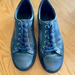 Men’s Ecco all black sneakers Size EU44.